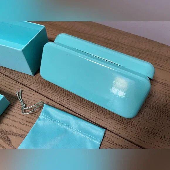 Tiffany & Co. Glasses Case with Soft Cloth Bag & Box - Picture 5 of 9